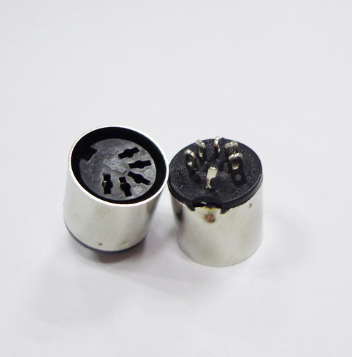 大D5P母頭M8連接器