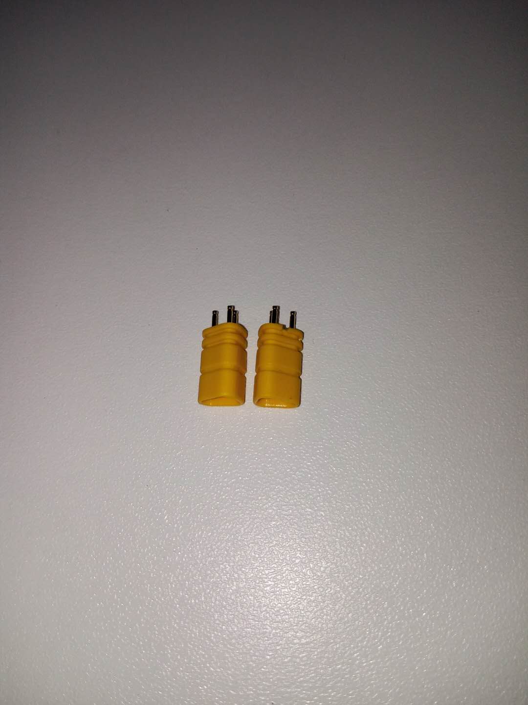 異形3P公頭
